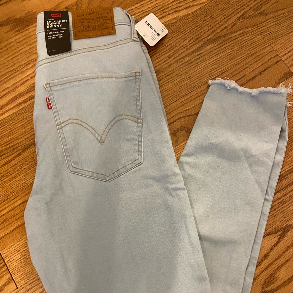 High Rise Levi’s Skinny Jeans